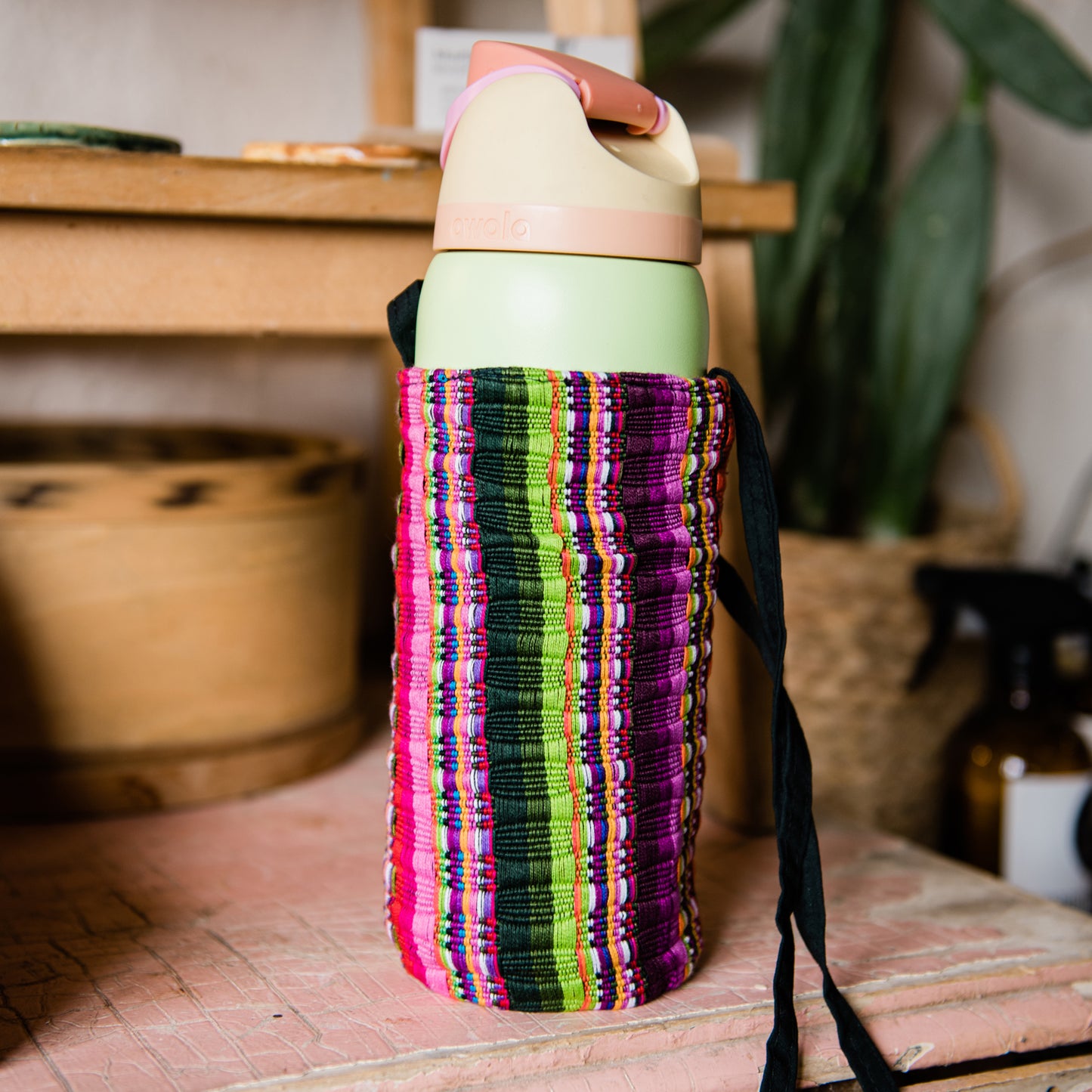 Large Comalapa Water Bottle Holder