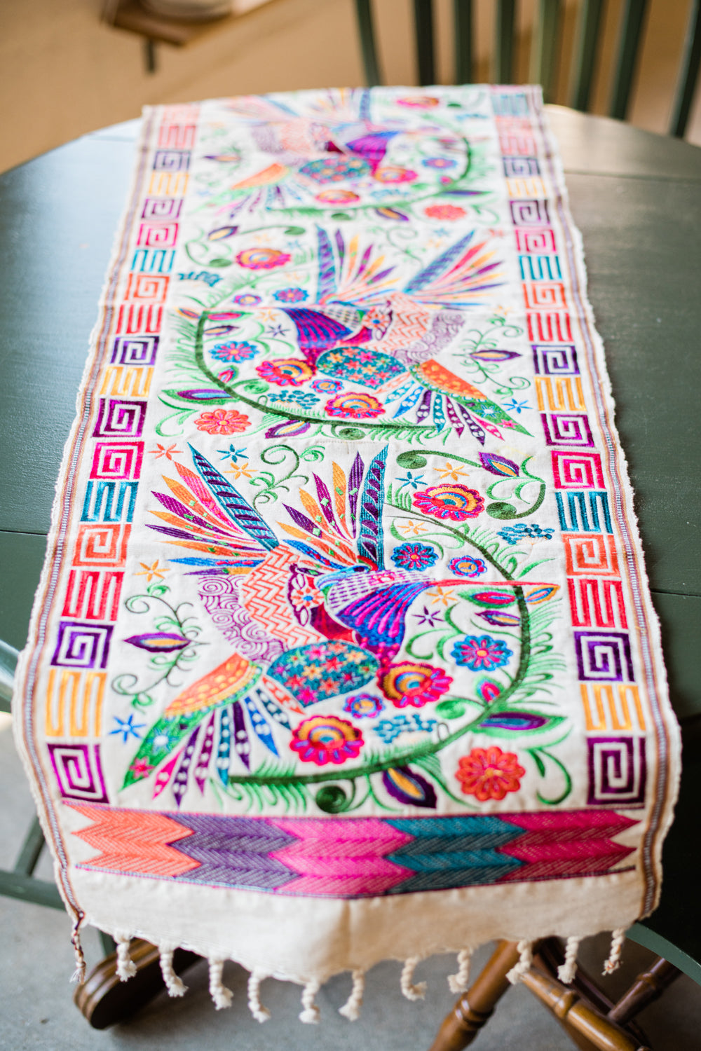Wild Bird Table Runner M 50