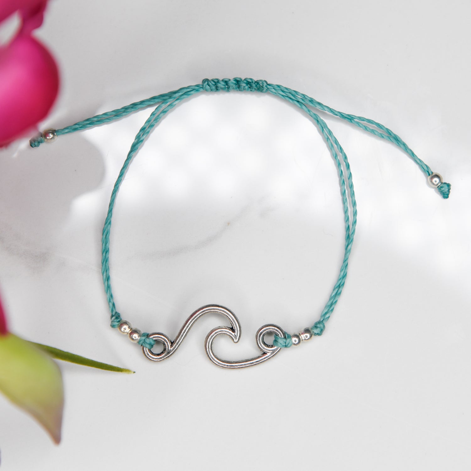 Wave String Bracelet – Lucia's Imports