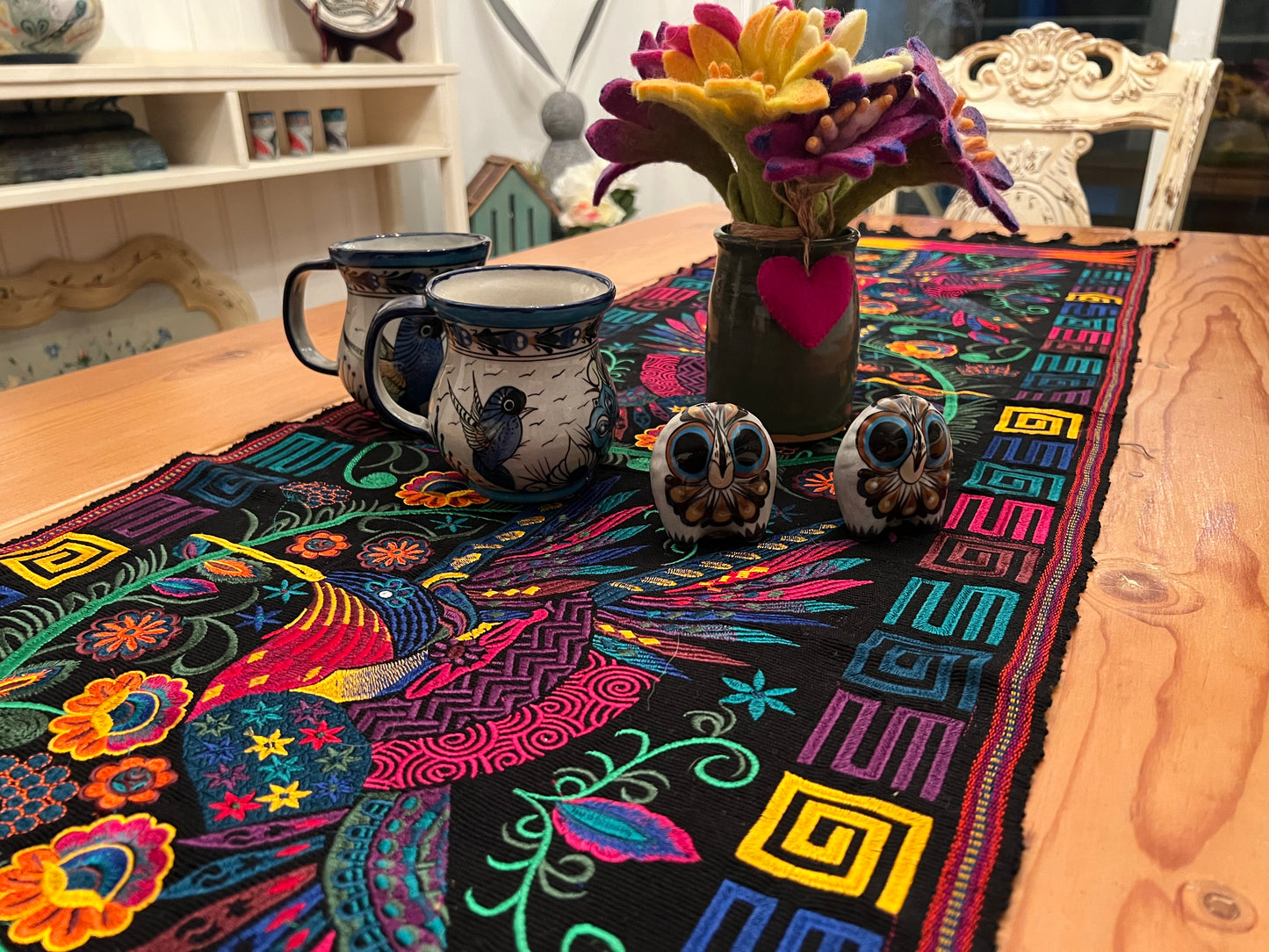 Wild Bird Table Runner M 50